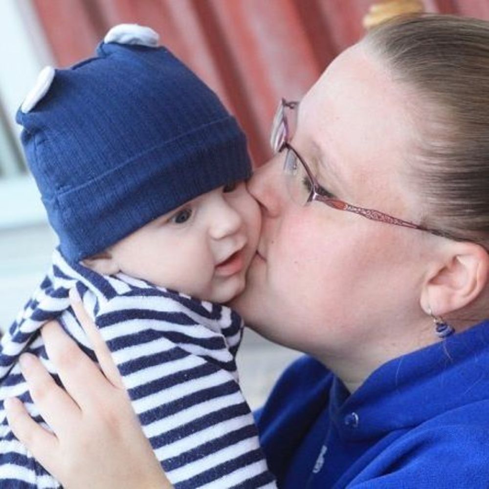 Meet your Posher, April